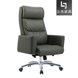 �F�ں��s������ϰ���CH-215A