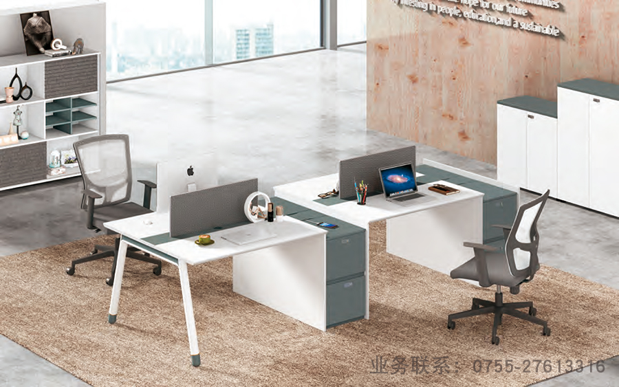 4���k����