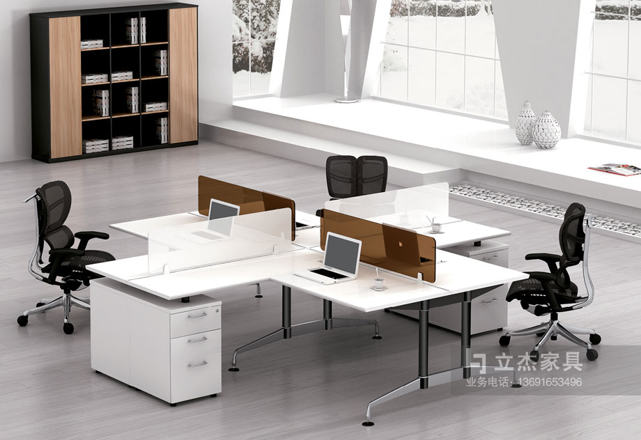 ���˹�����λ